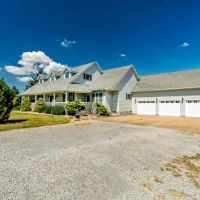 Southern IL Country Home On 53 acres images 4
