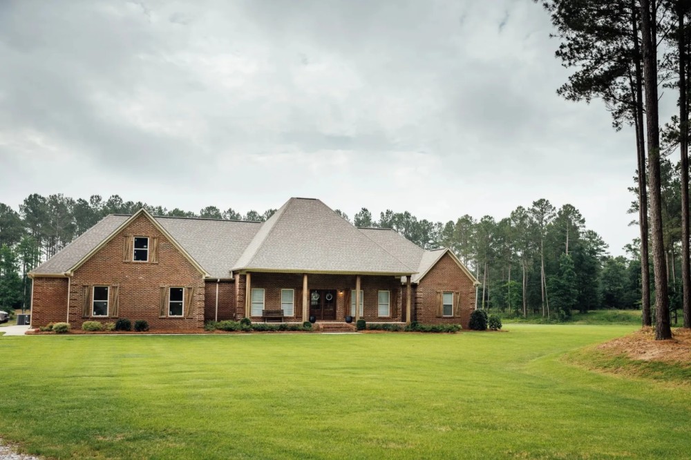 A Home on 69.26 Acres in Lafayette County MS featured image