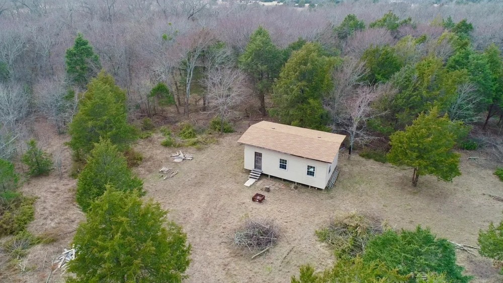 Lone Oak Retreat featured image