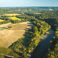 Farmhouse acres by the Gasconade images 3
