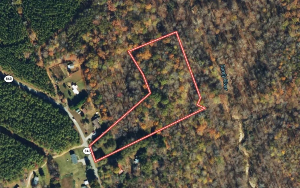 7.851 acres of Recreational and Residential Land For Sale in Pittsylvania County VA featured image