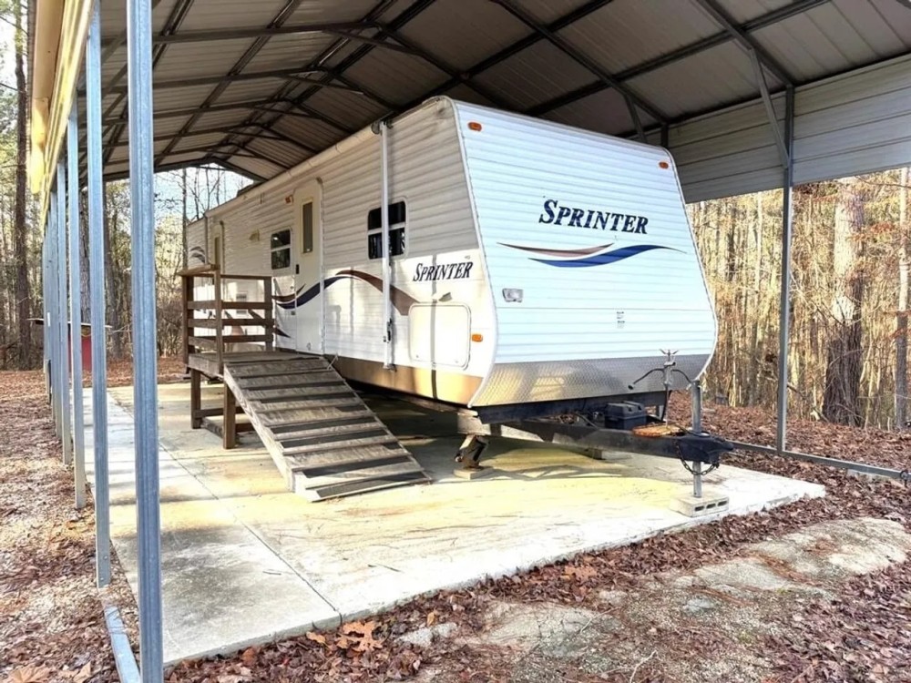 Great Small Hunting Tract or Homesite in Franklin County MS featured image