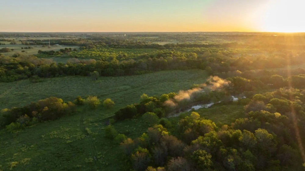 355-Acre Comanche Flats Ranch near Lockhart Texas featured image