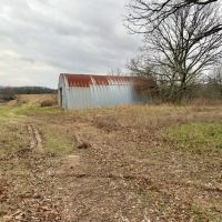 229.9 Acres Timber Pasture Electric Drilled Well Hay Barn Douglas County
