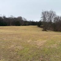 25 acres Barn w living quarters