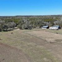 1750 Loop 165 Loop B Dripping Springs Texas 78620 images 5