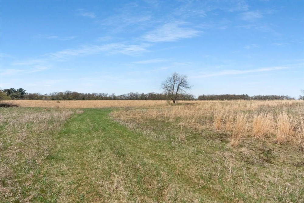 Large Acreage For Sale in Waukesha County WI featured image