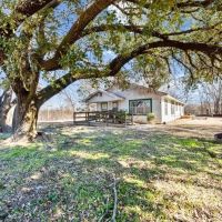 The Holley Ranch images 2