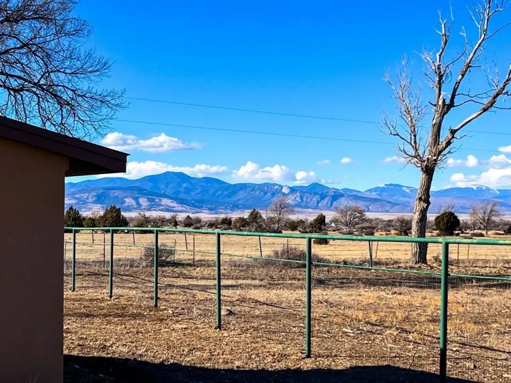 Mountain View Farm featured image