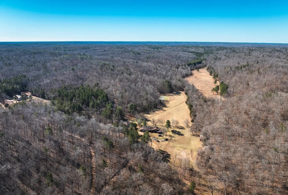 Childs Hollow Home Hunting Retreat featured image