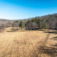 Childs Hollow Home Hunting Retreat images 3