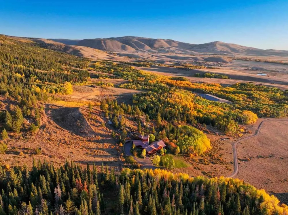 Cross Creek Ranch featured image