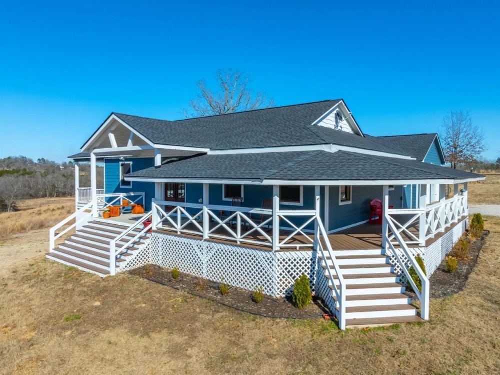 Hilltop Home on 45 - Acres Shop Barn Creek 3 Ponds Mount Pleasant Arkansas featured image