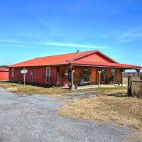 Farm Home in Popular Aragon GA images 5