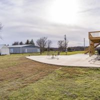 Luxury Home on 110 Acres in Calera OK images 4