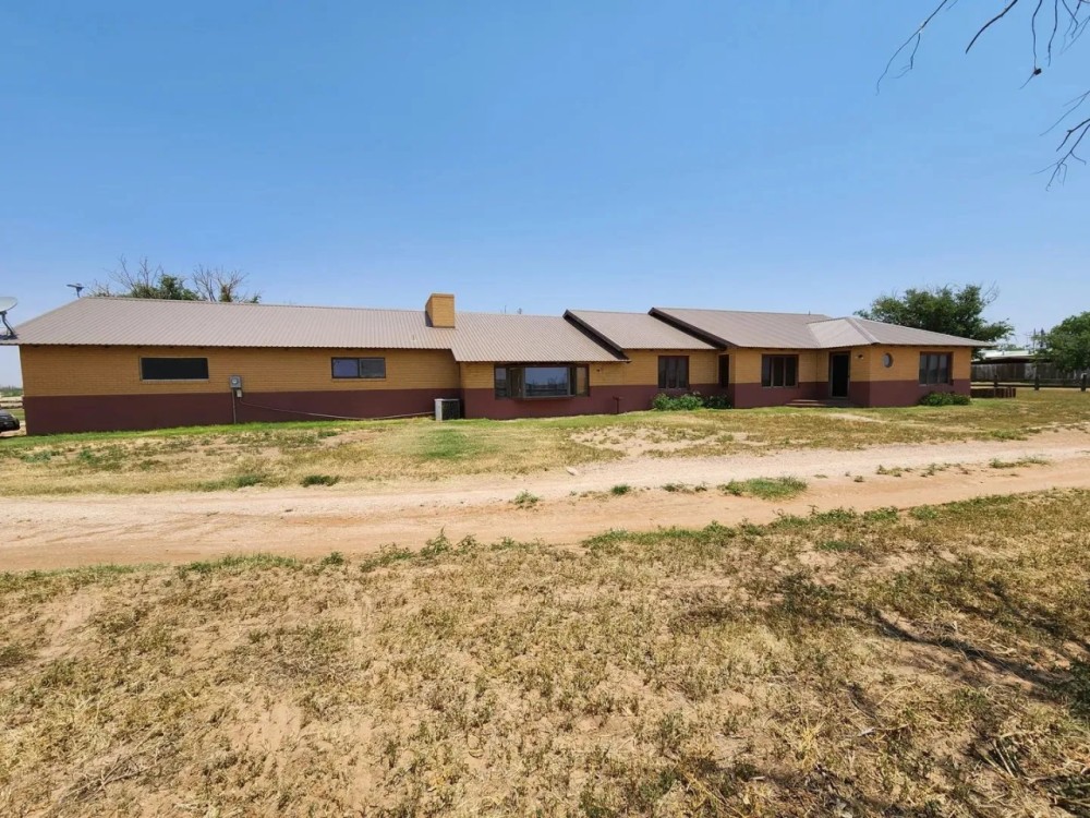 1016 E COUNTY ROAD E LAMESA TX 79331 featured image