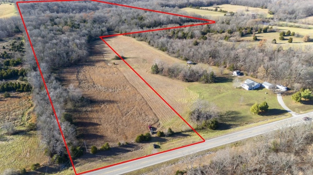 90 Acre Farm in southeast Williamson County IL great deer and Turkey hunting featured image