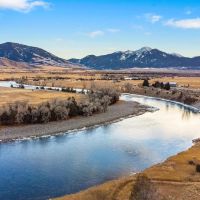 Yellowstone Riverbend images 2