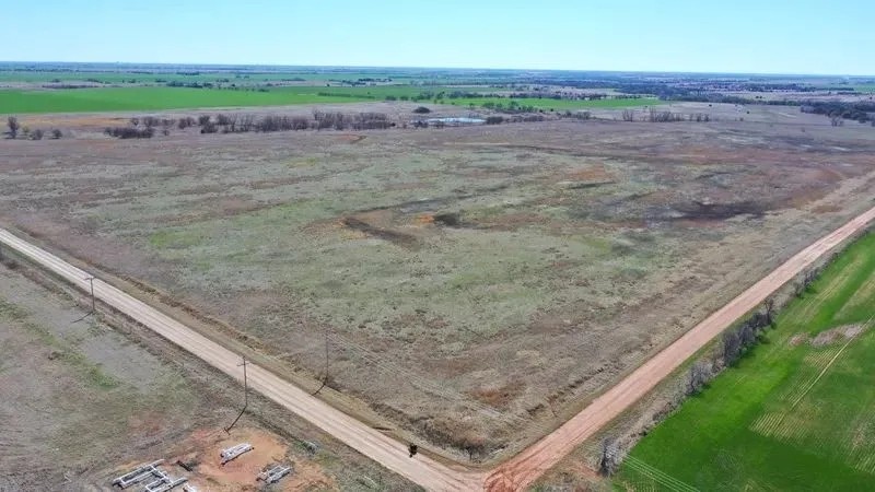 5 18 Auction 320 Acres Offered in 2 Tracts featured image