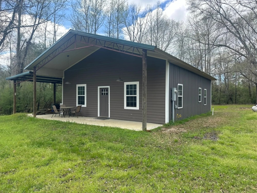 31.5 Acres With a Cabin in Lawrence County MS featured image