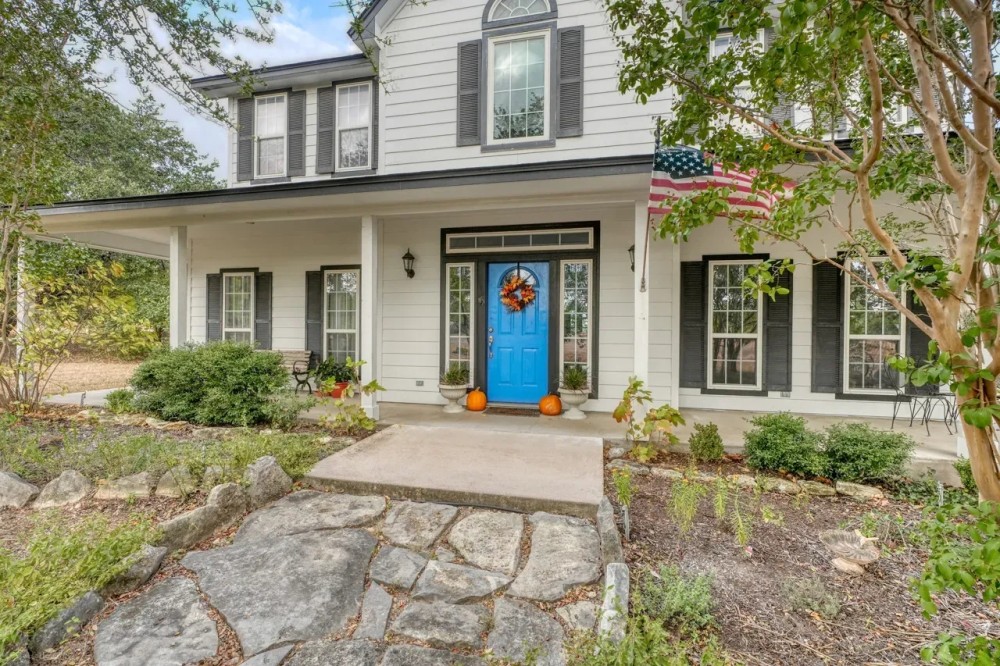 ROLLING OAKS RANCH featured image