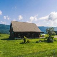 Stunning Cattle Ranch For Sale in Southwest VA images 3