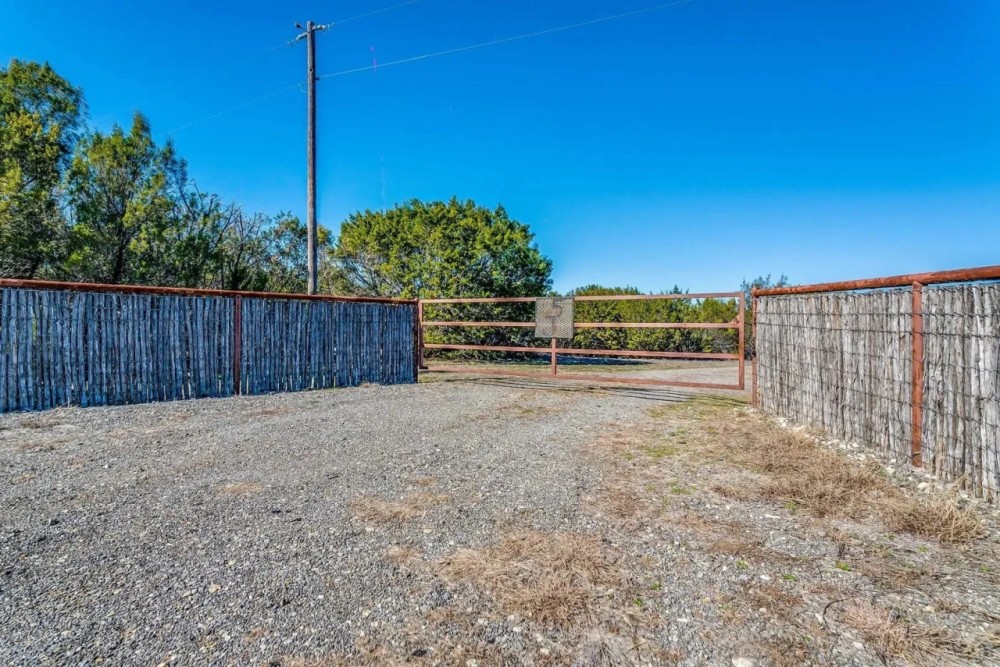 4025 County Road 175 Unit 89 Stephenville TX 76401 featured image