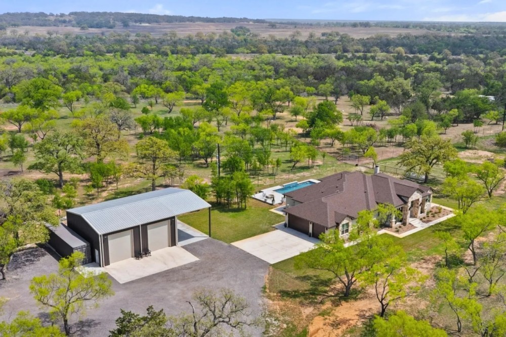 10900 Ranch Rd 1323 Johnson City TX featured image