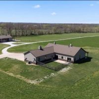 Beautiful Home And Barn On Acreage Near Clever