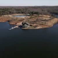 327-Acre Lakefront Hunting Estate in Mineral Point Missouri