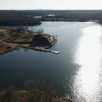 327-Acre Lakefront Hunting Estate in Mineral Point Missouri images 5