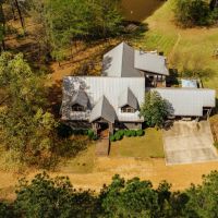 Waterfront Home on 1.54 Acres in Carroll County MS