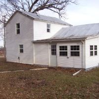 2 Homes and a Barn in Green Lake County