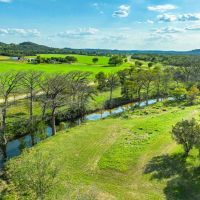 Kerr County Homestead on Verde Creek SW of Center Point images 4