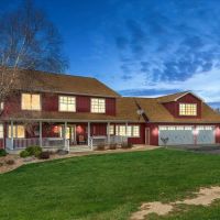 Luxurious Executive Compound for Sale in Southwest Wisconsin images 2
