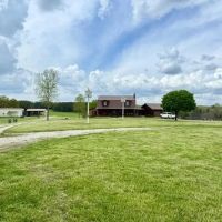 240 Acres Ponds Outbuilding 5 bed 3 1 2 Bath Fenced Shannon County
