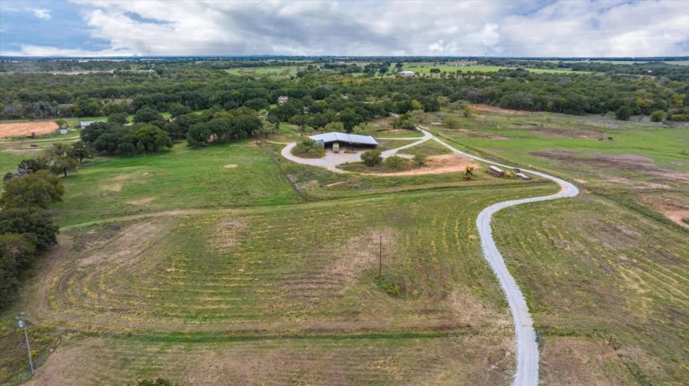 492 CR 458 De Leon Texas 76444 featured image
