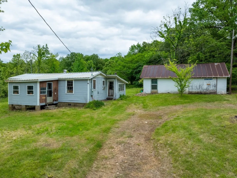 5 - Acres Fixer-upper House Shop Imboden Arkansas featured image