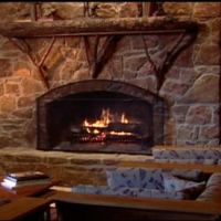 Beautiful Riverside Ranch with Ideal Deer Hunts