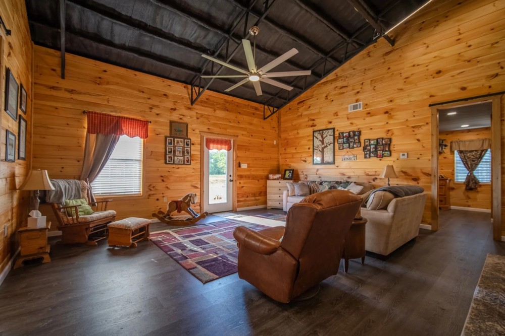 90 Acres With a Home in Lafayette County MS featured image