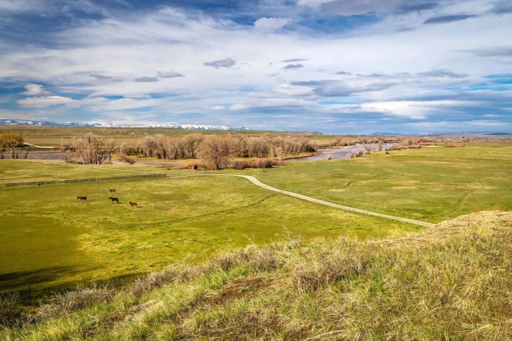 The Fort Ranch on the Yellowstone featured image