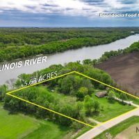 5 Acre River front Ranch Home