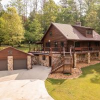 7.2-Acre Log Home in Jacksonville Alabama for Sale images 3