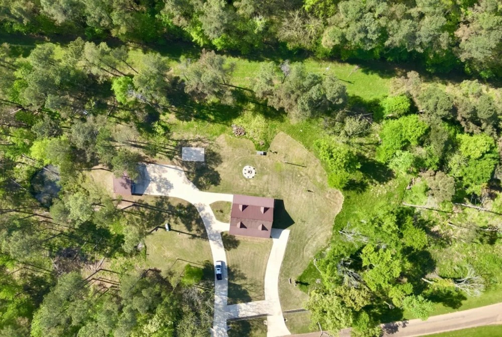 33 Acres with a Home in Holmes County at 700 Rathell Road in Lexington MS featured image