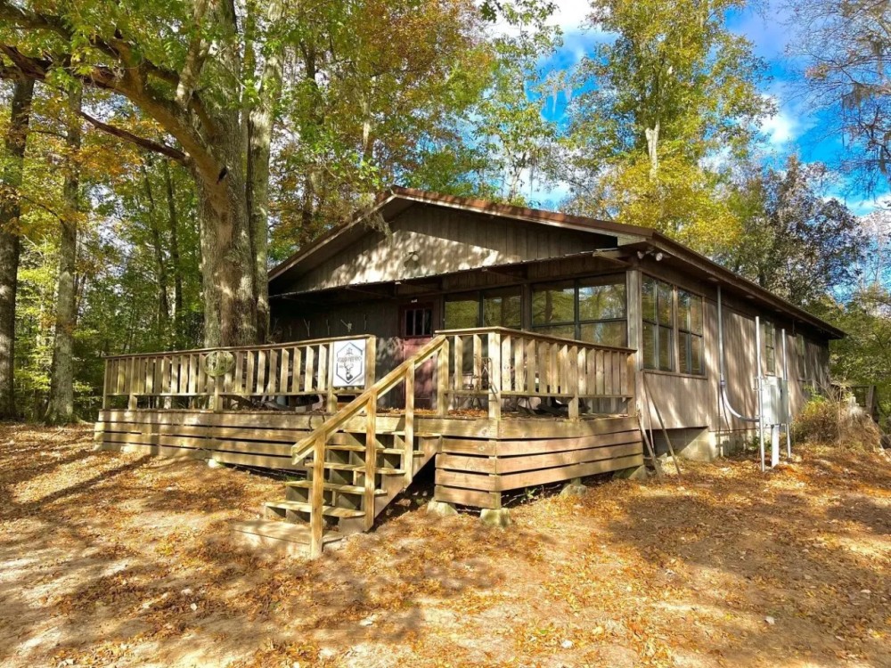 Patsaliga Creek Camp Hunting Timber Retreat featured image