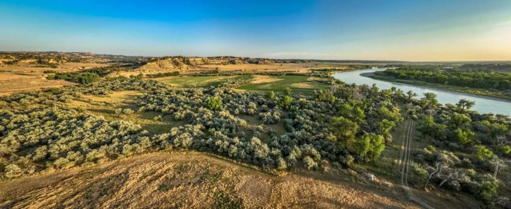 River Hunt Retreat featured image
