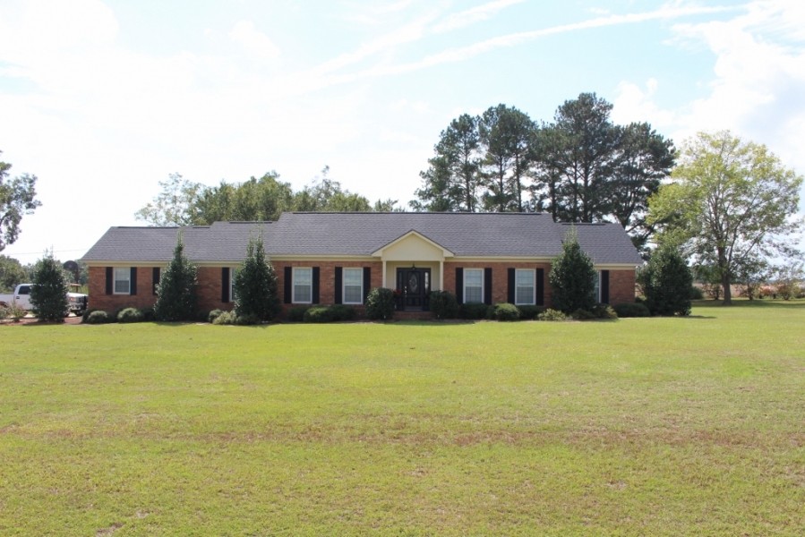 Country Home on 2 Acres featured image