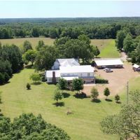 Luxury Hobby Farm &nbsp; Recreational Land For Sale in Perry County  TN images 3