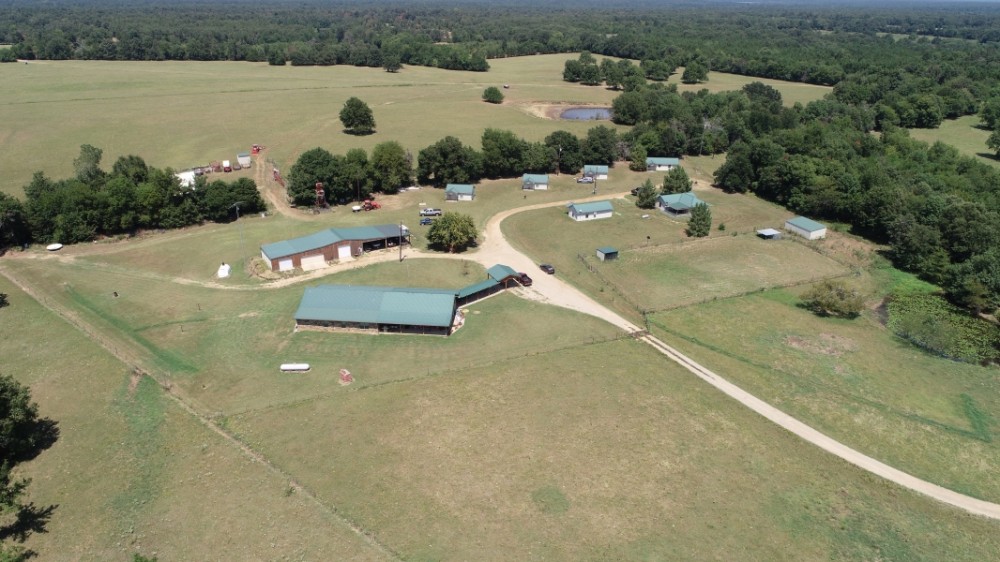 Resort Getaway Lamar County featured image