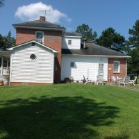 Stunning Country Home with Acreage For Sale in Kenbridge  VA images 2